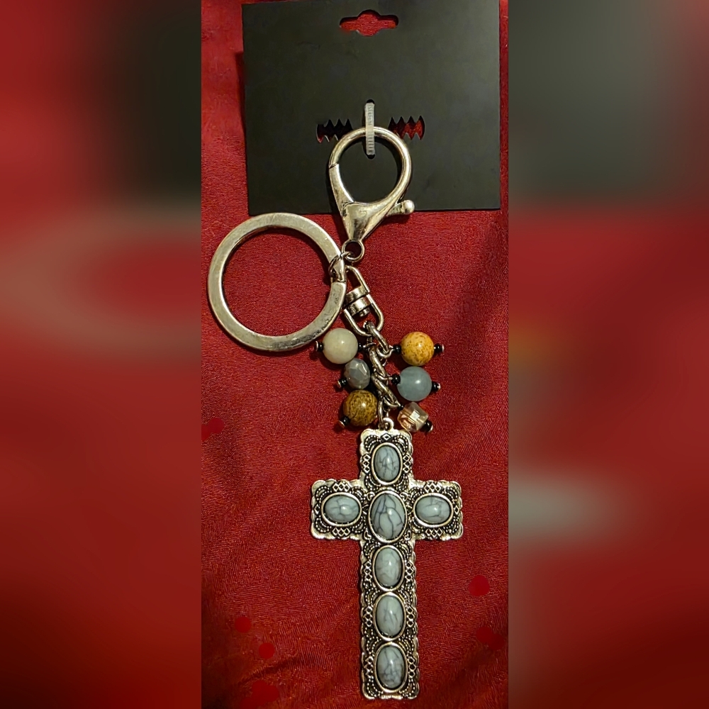Silver Cross Keychain with Beads - Picture 3 of 4